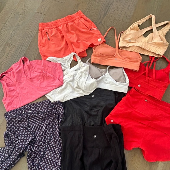 BUNDLE - 11 pieces!! Lululemon, Vuori and the upside - size small - Picture 2 of 7